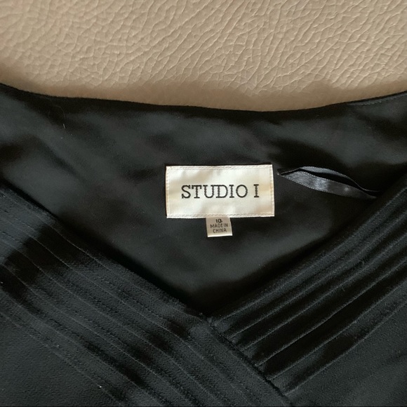 Black Flowy Matching Set - Picture 3 of 8